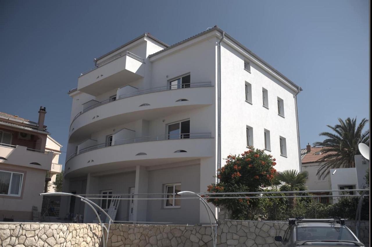 Apartment Avada Novalja Exterior foto